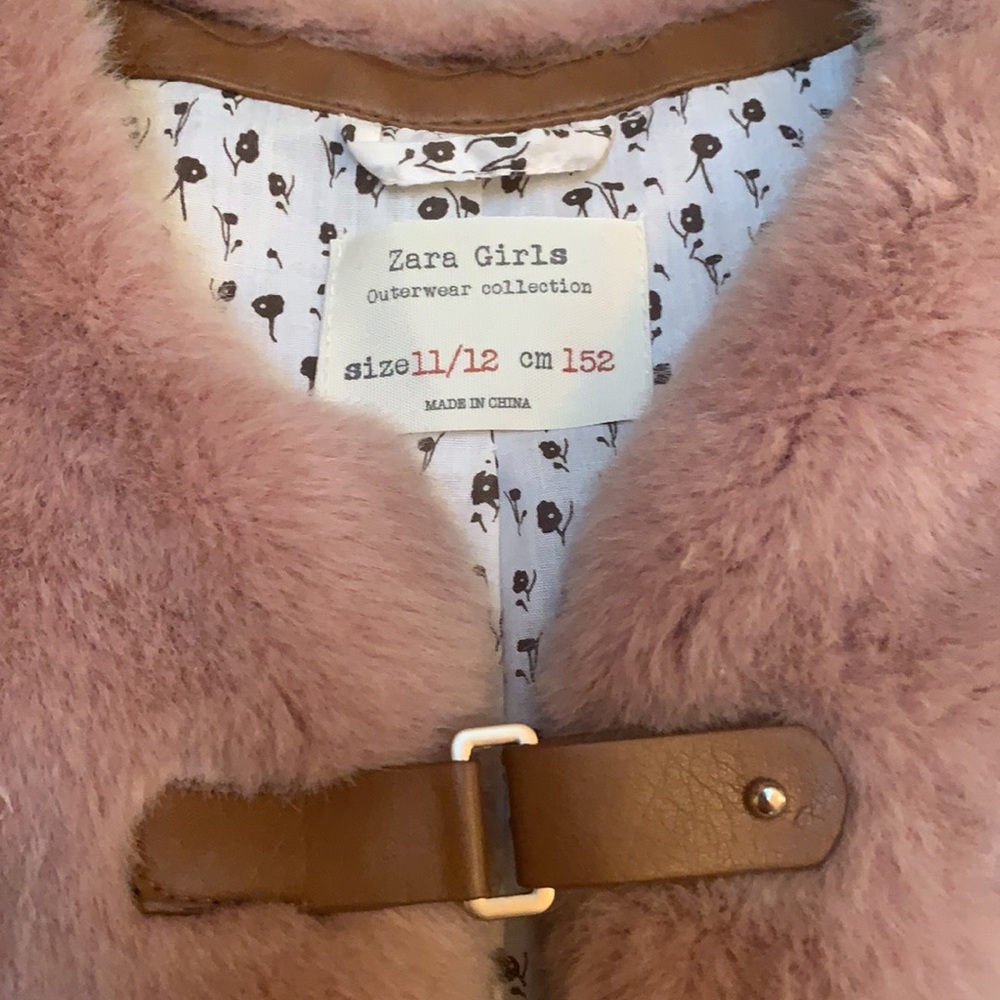 Zara Girls Faux Fur Vest - Picture 2 of 5
